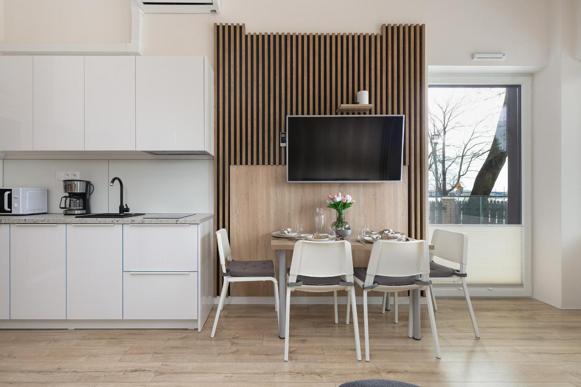 Modern Studio With Terrace And Parking In Swinoujscie By Noclegi Renters المظهر الخارجي الصورة