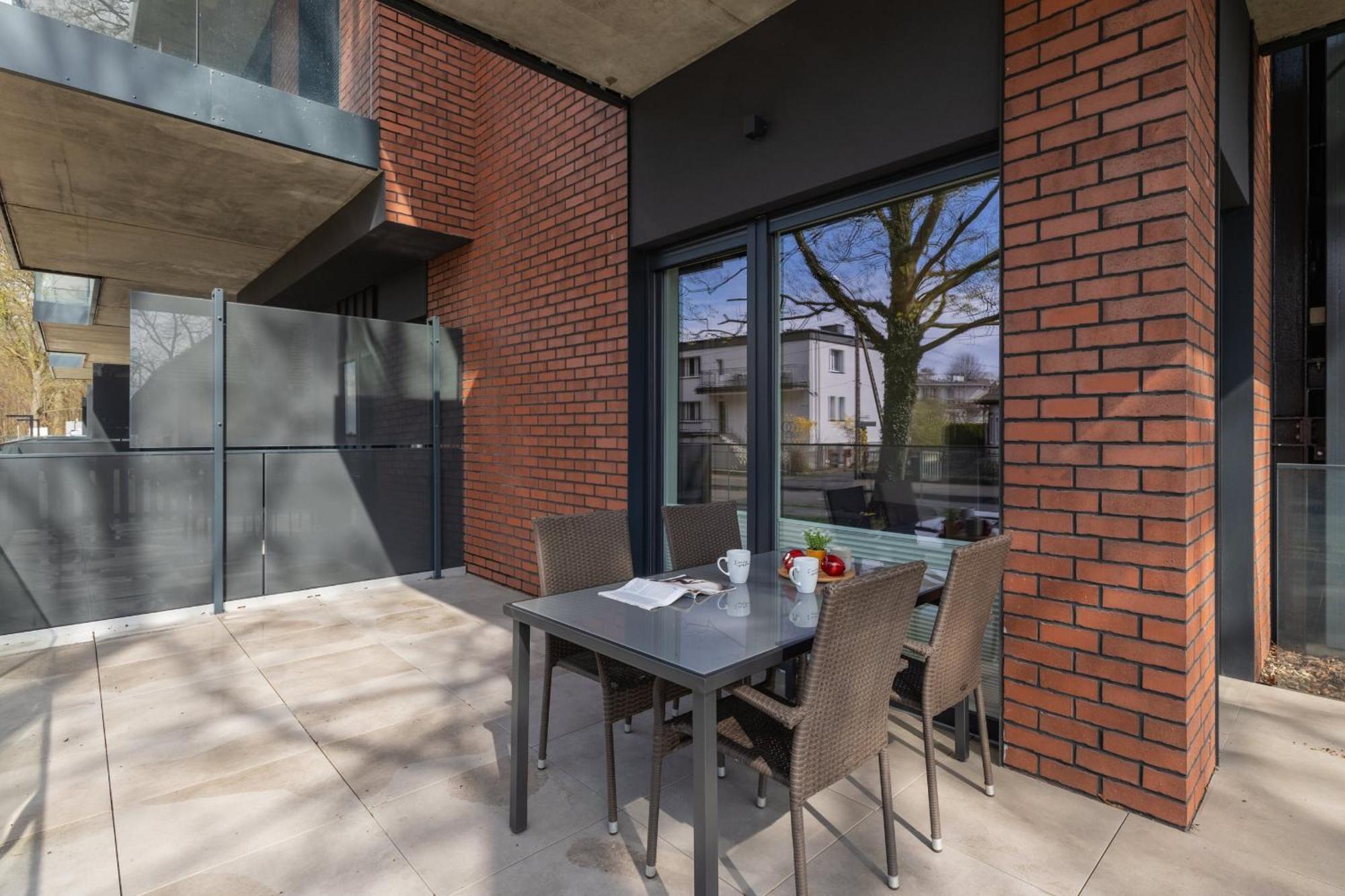 Modern Studio With Terrace And Parking In Swinoujscie By Noclegi Renters المظهر الخارجي الصورة